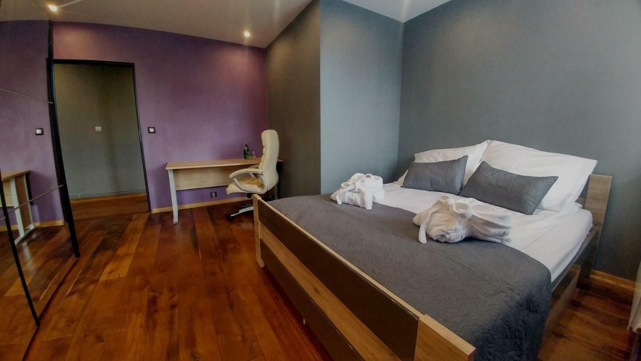 Apartamenty Korona Кросно Экстерьер фото