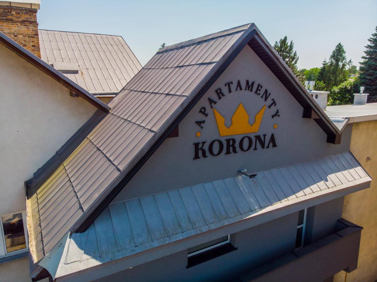 Apartamenty Korona Кросно Экстерьер фото